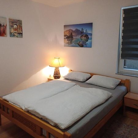 Bed and Breakfast Rose Apartmans Jajce Exterior foto